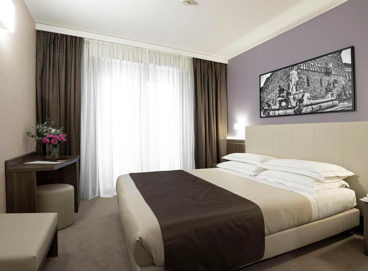 Hotel Raffaello Firenze Esterno foto